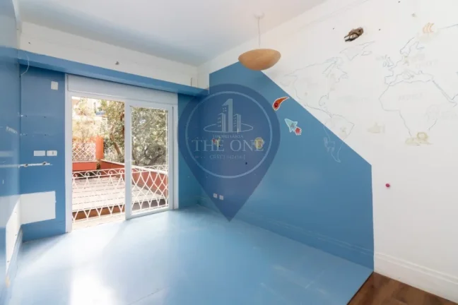 Imagem Casa à venda em São Paulo-SP, Vila Mariana: 3 quartos, 1 suíte, 4 banheiros, 2 vagas, 236m² de área. Aproveite!
