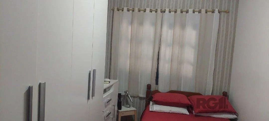 Imagem CASA COM EXTENSO PÁTIO NO CAMAQUÃ