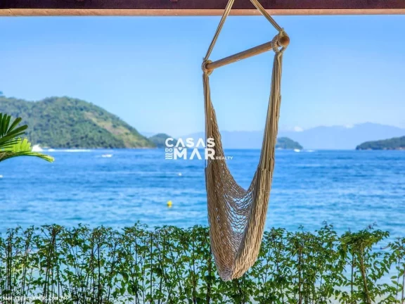 Imagem Casa Frente Mar para Venda em Angra dos Reis / RJ