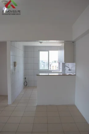 Imagem Venda de Apartamento em Boa Viagem, Recife-PE: 2 Quartos, 1 Suíte, 2 Salas, 2 Banheiros, 1 Vaga de Garagem, 60m².