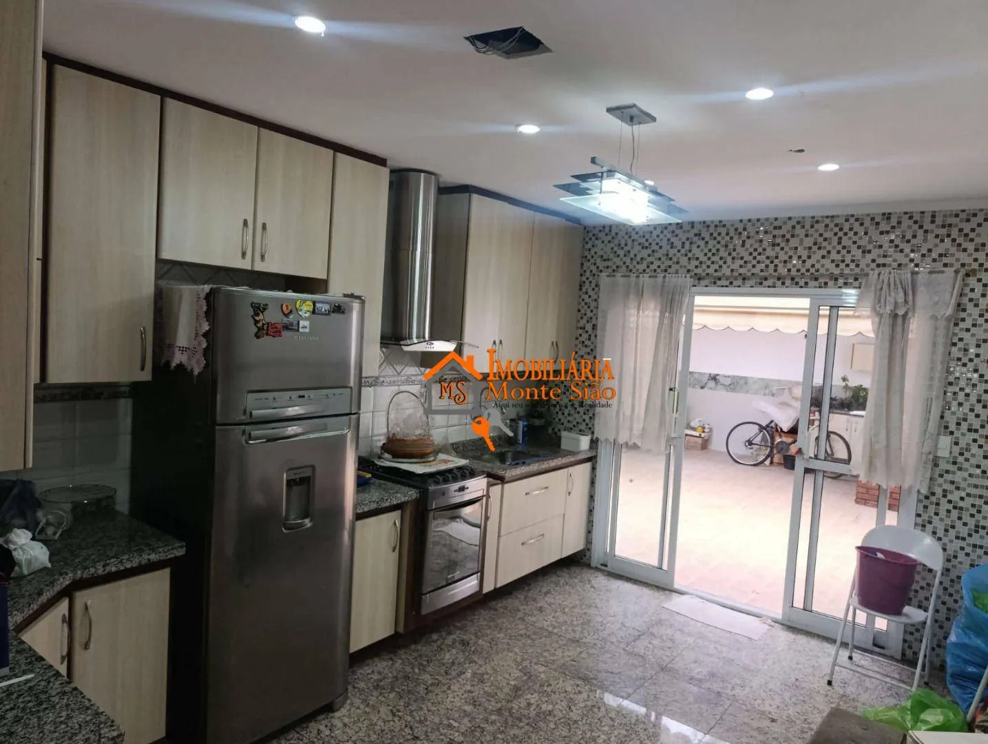 Imagem Casa com 3 dormitórios para alugar, 90 m² por R$ 5.600,00/mês - Vila Bremen - Guarulhos/SP