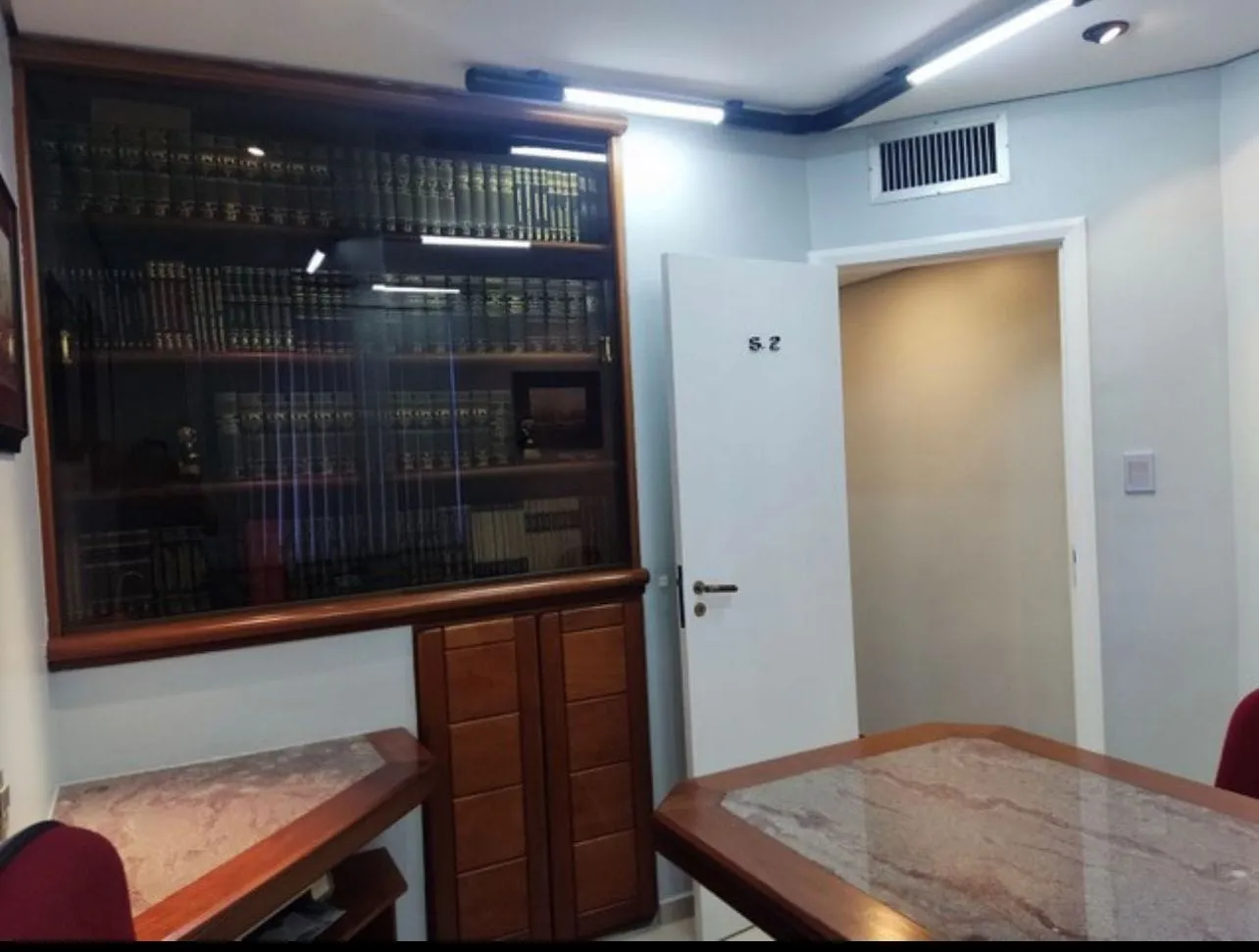 Foto do imóvel Comercial à venda 1 Vaga, Centro, Taubaté - SP | Edifício Manchester
