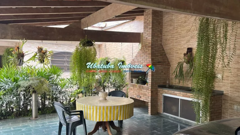 Imagem Casa em excelente localização em corredor comercial