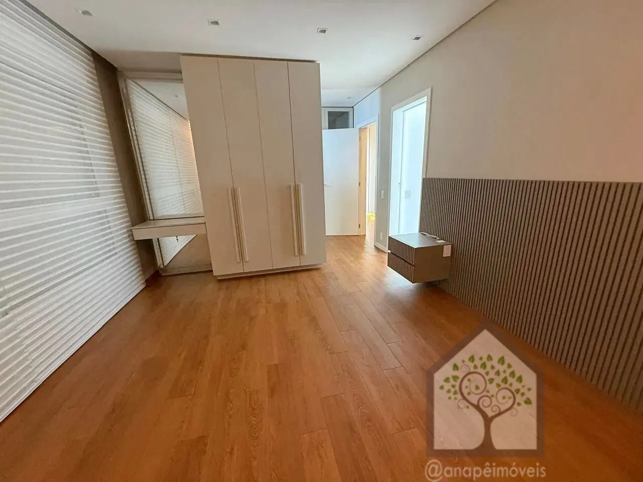 Imagem Apartamento Alto Padrão à Venda no João Paulo | Vista Mar, 3 Suítes e 3 Vagas