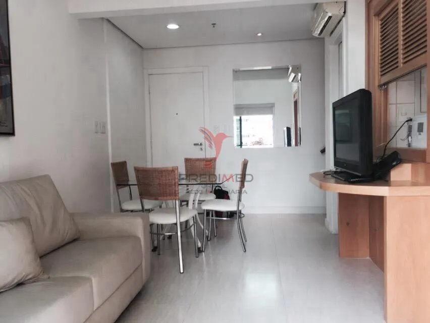 Imagem Alugo apartamento Duplex, mobiliado em Moema. São Paulo