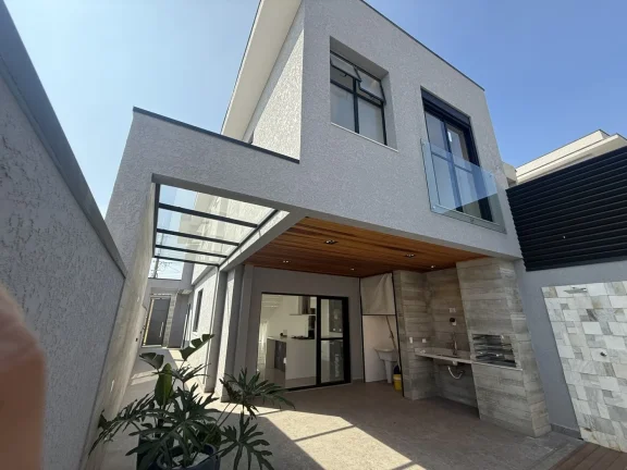 Imagem Casa no Nova Jaguarí com 3 Suítes, Piscina e Hidro-massagem.