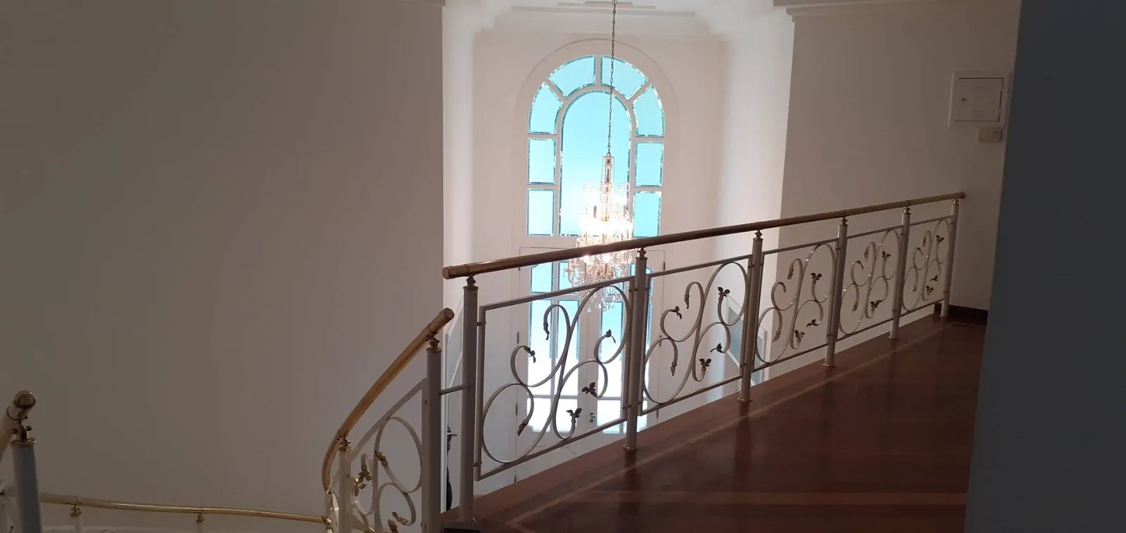 Imagem Casa Sobrado 843m² Localizada no Alphaville Residencial 2 - Barueri/SP!