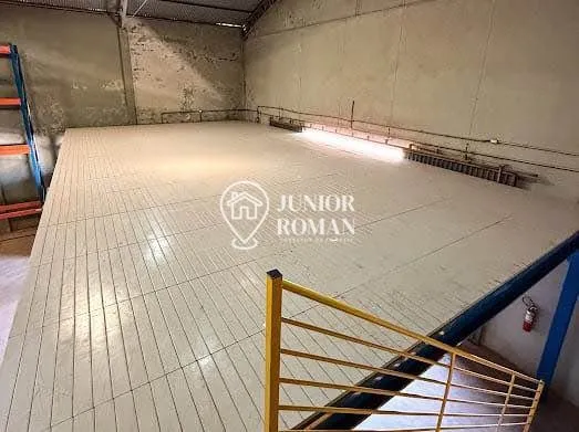 Imagem GALPÃO 600M2 COM ESTRUTURA DE PALETIZAÇÃO E PLACA SOLAR EM LUIS EDUARDO MAGALHÃES/BA