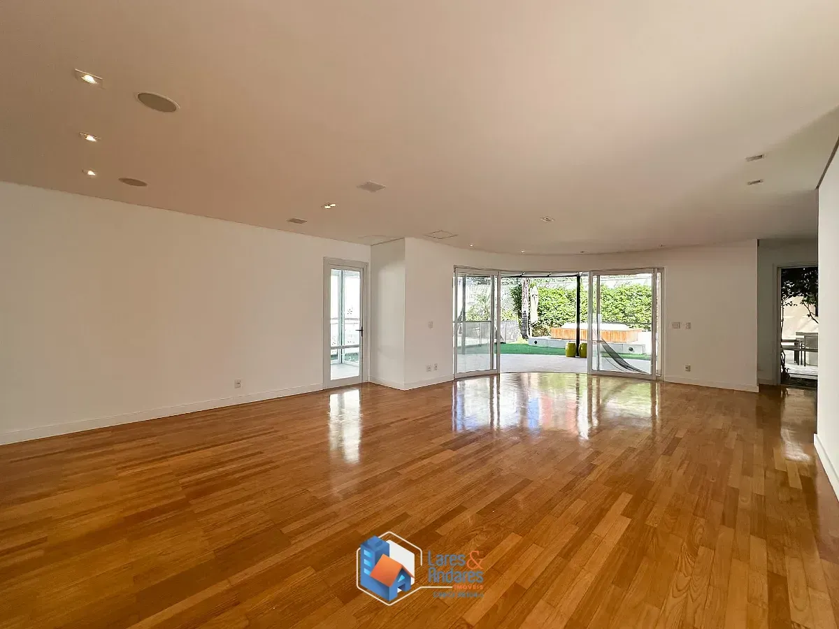 Imagem Casa no condomínio Quadra Real para venda com 3 quartos, sendo 3 suítes, 450m²