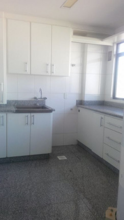 Imagem Cobertura com 3 Quartos à Venda, 365 m² em Centro - Criciúma