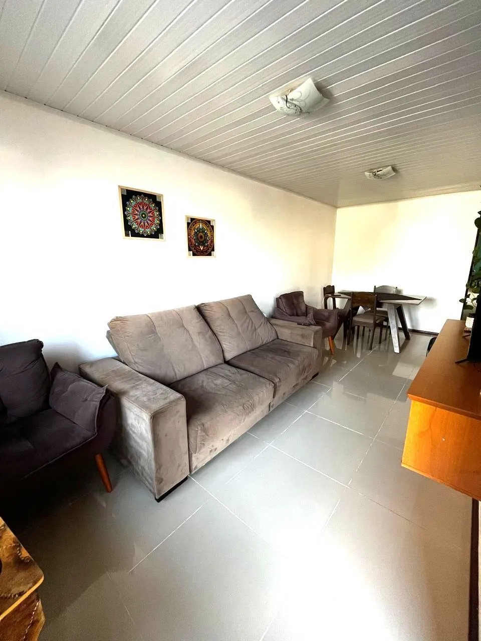 Imagem Casa térrea de 3 dormitórios e amplo pátio