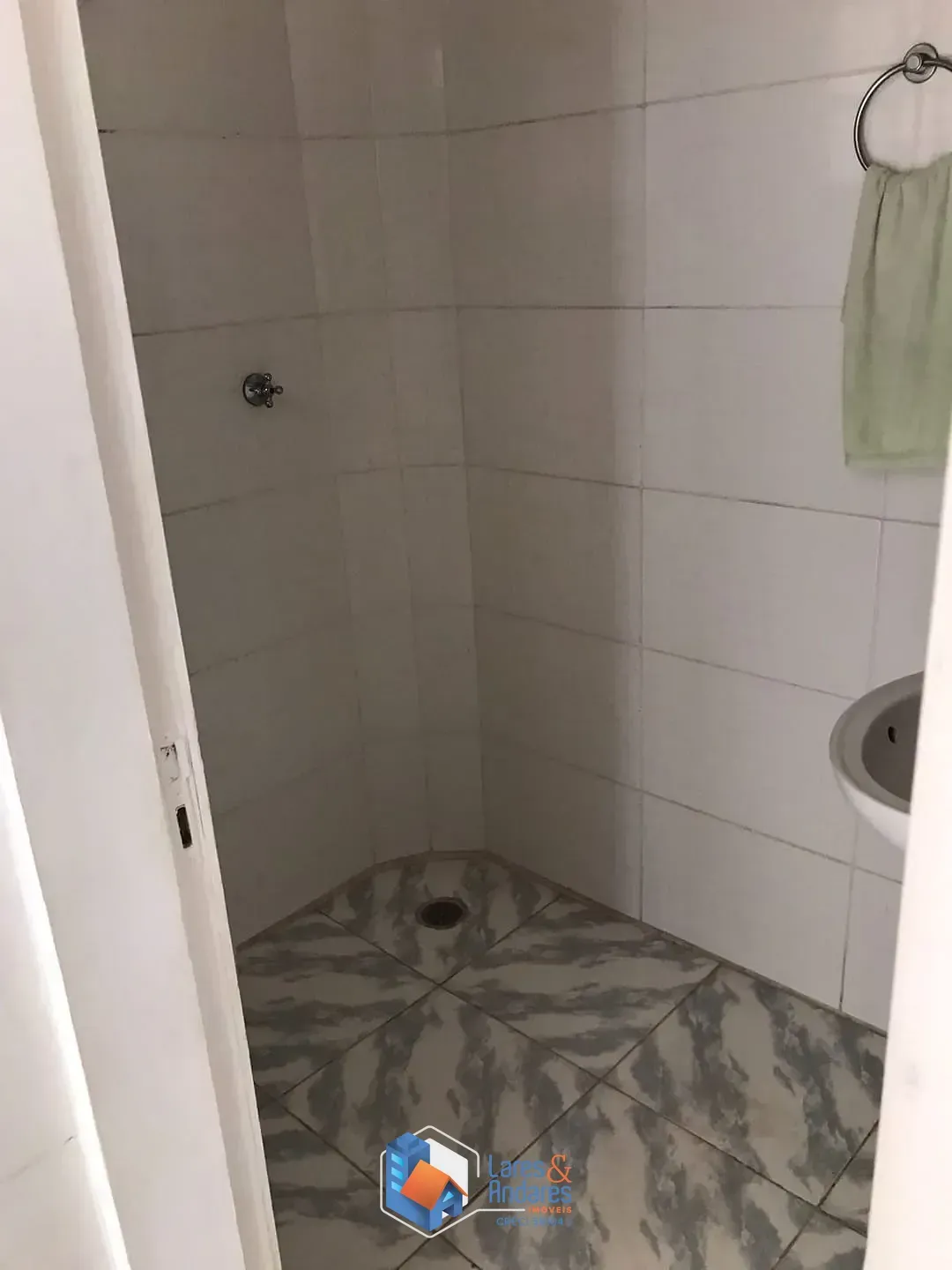 Imagem Sobrado à venda com 4 quartos, sendo 3 suítes, e 5 banheiros com 163m² localizado na Rua Curupaiti (Zona Norte)