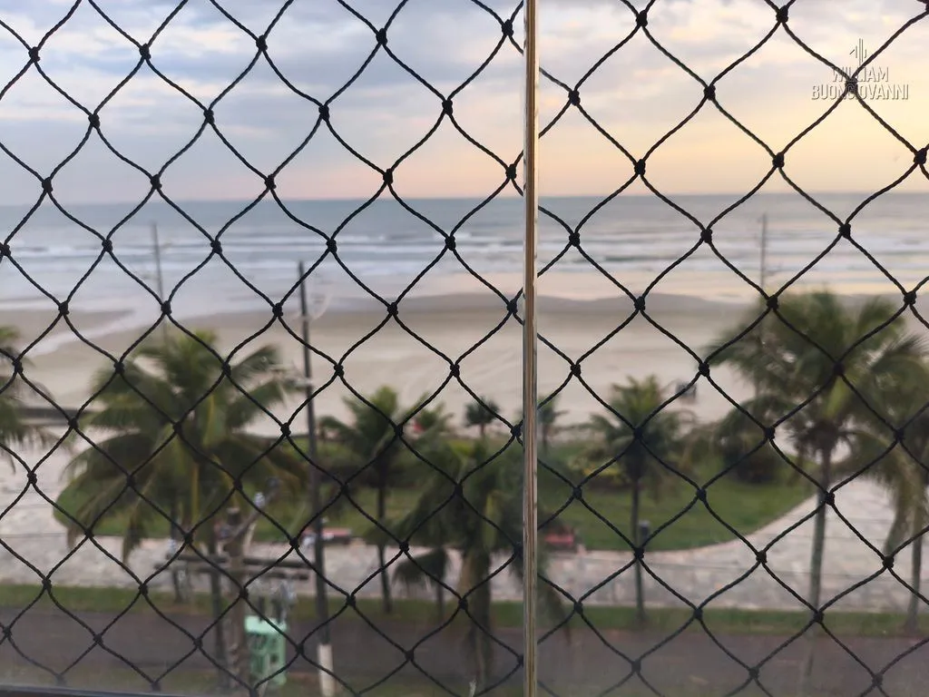 Foto do imóvel BELISSIMO APT FRENTE MAR,3 quartos,sendo 1 suíte,1 vagas,CAIÇARA, -R$ 750.000,00 em Vila Caiçara, Praia Grande - SP