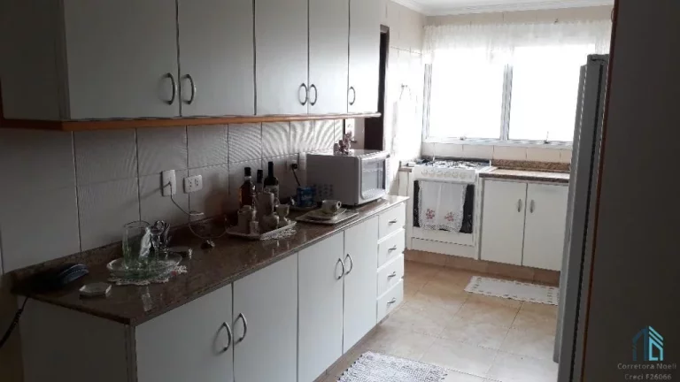 Imagem Apartamento a venda 04 quartos c/suíte no Bigorrilho/Batel em Curitiba PR
