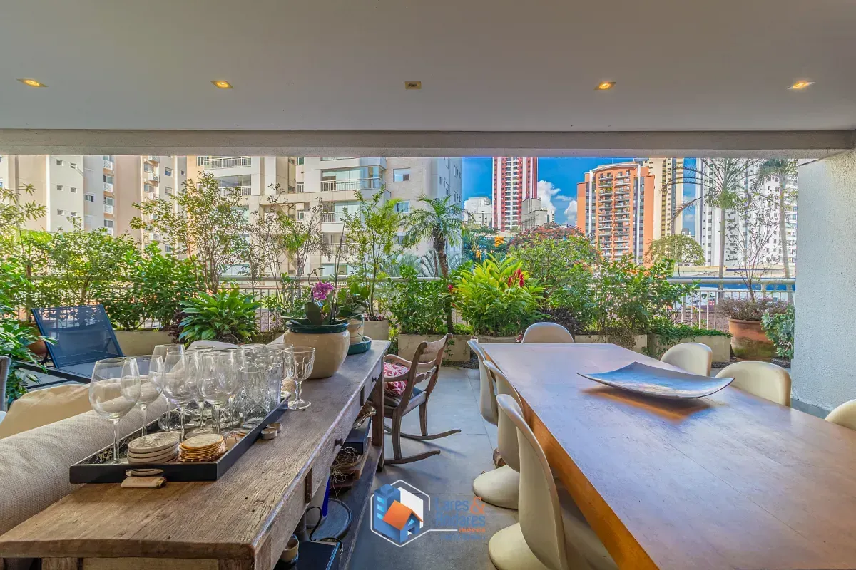 Foto do imóvel Apartamento garden para venda em Vila Alexandria com 3 quartos, sendo 3 suítes, 220m²