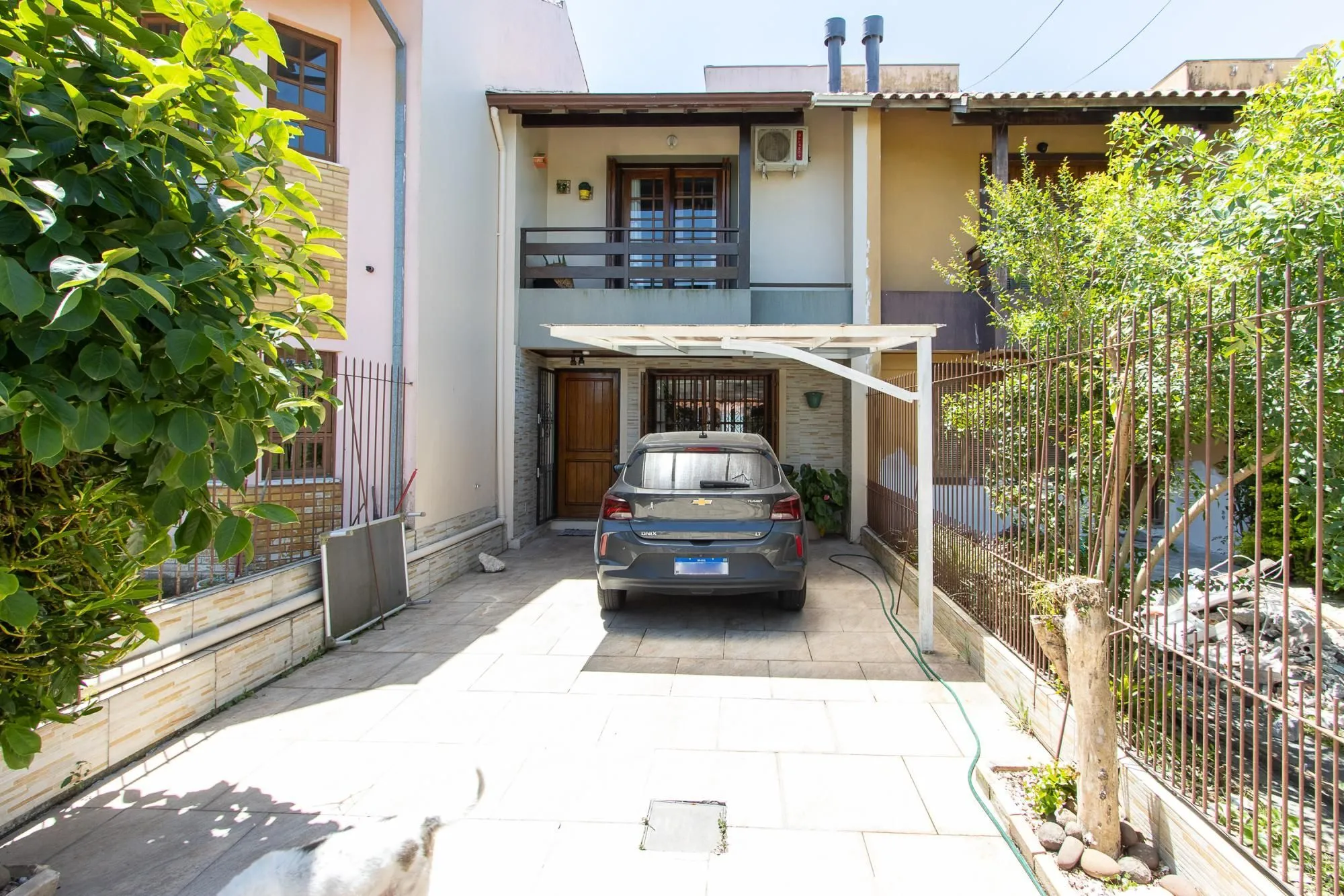 Imagem Casa para Venda - 110.14m², 2 dormitórios, sendo 1 suites, 2 vagas - Hípica
