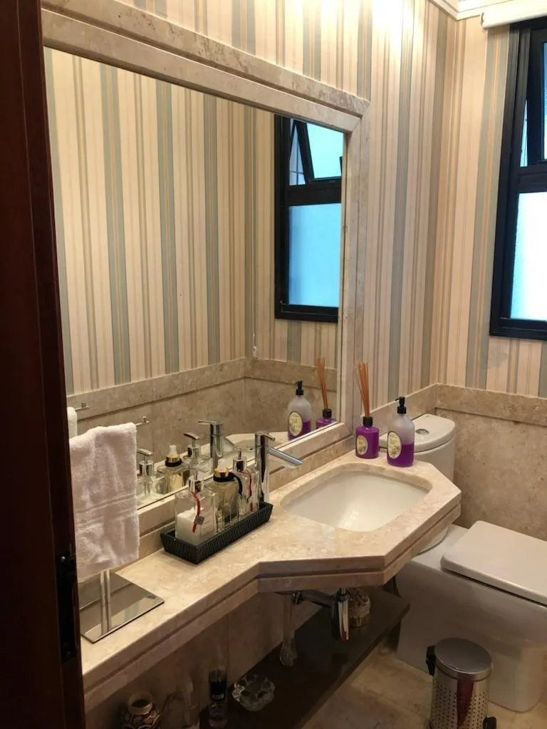 Imagem Apartamento de 4 Suítes com Móveis Planejados No Parque Morumbi SP