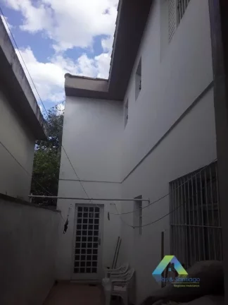 Imagem Excelente oportunidade sobrado com ótima localização, com 3 dormitórios, 2 banheiros, quinta e 1 vaga