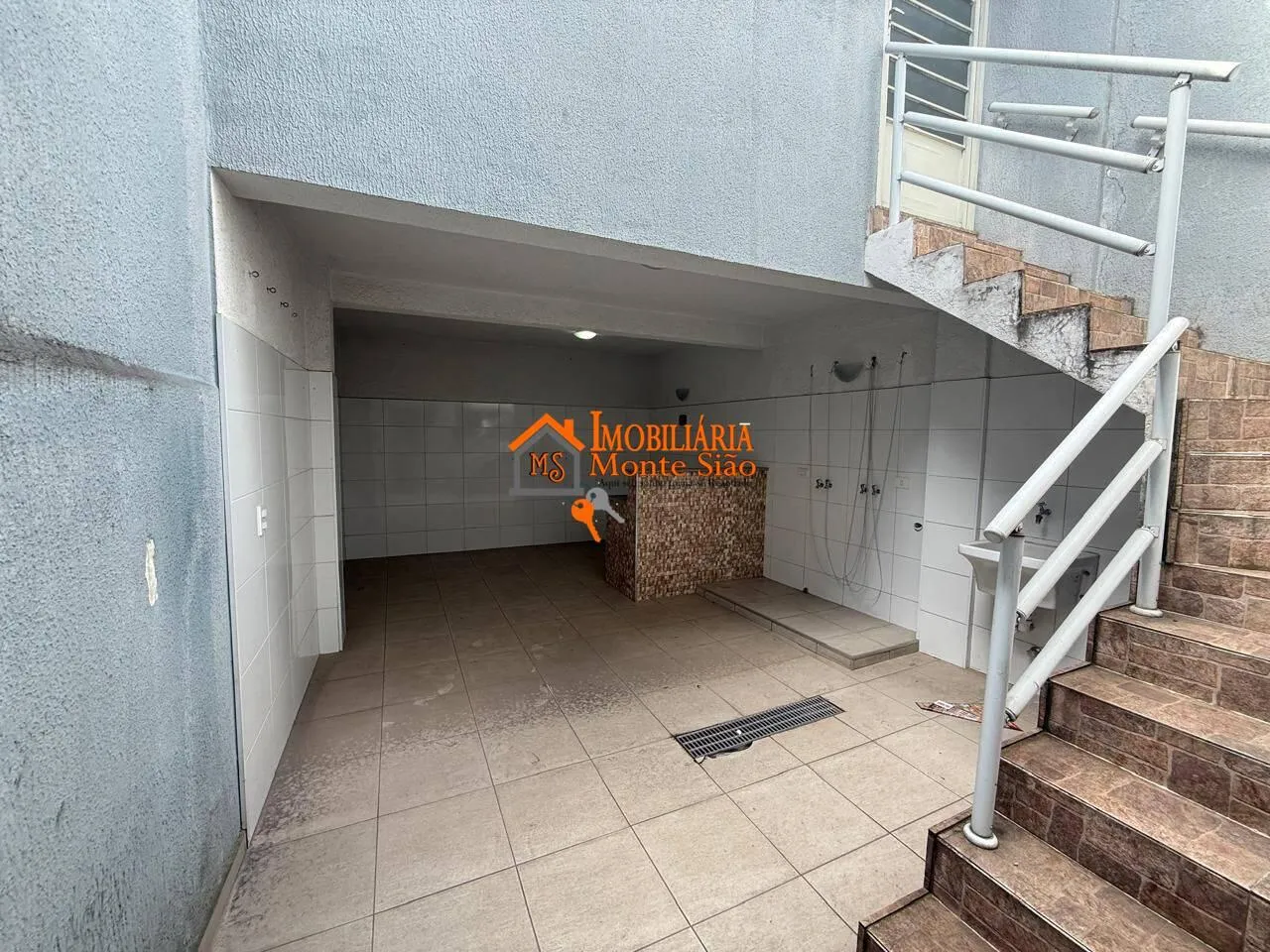 Imagem Sobrado com 2 dormitórios à venda, 180 m² - Vila Maranduba - Guarulhos/SP