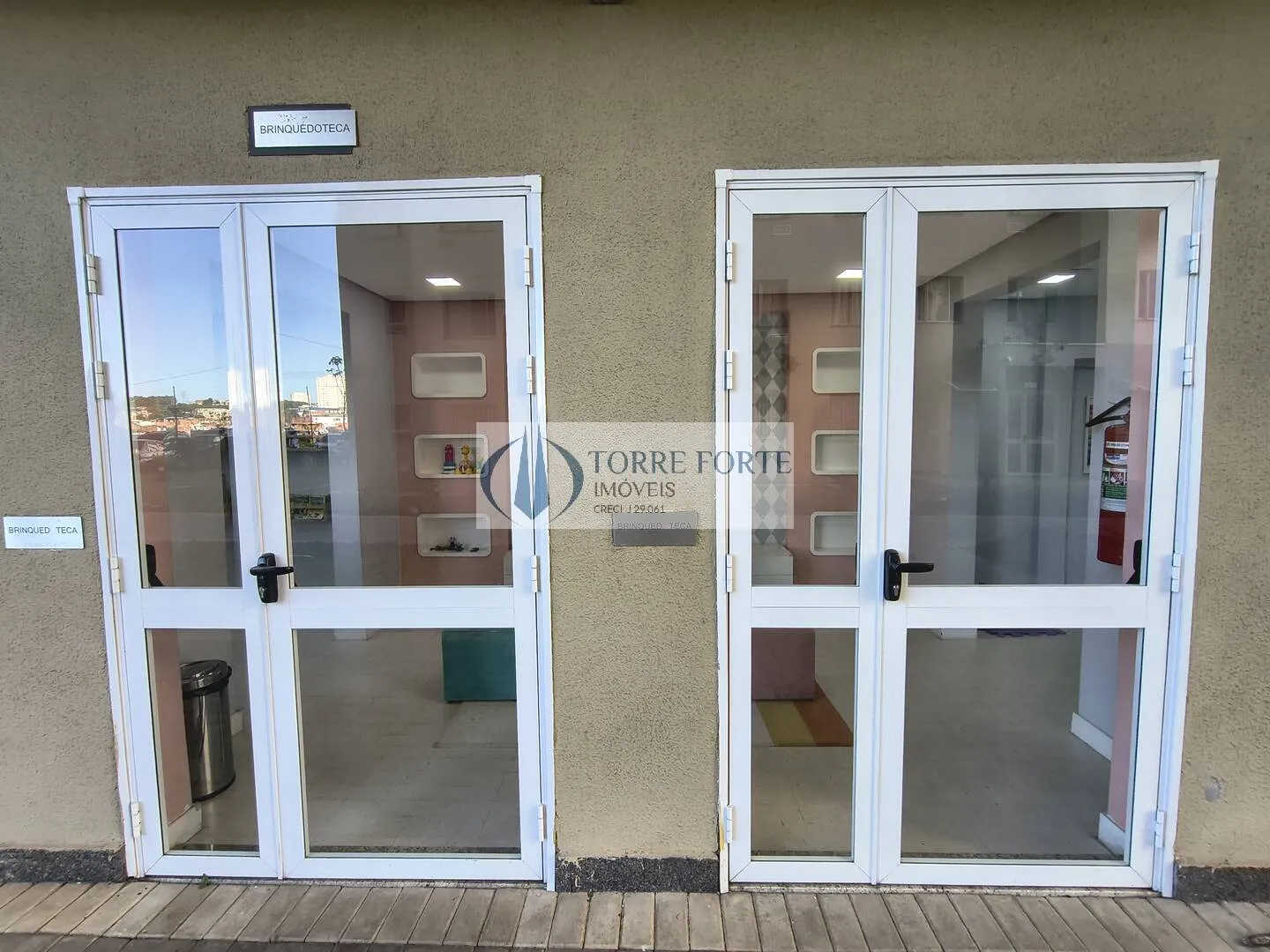 Imagem Lindo Apartamento novo com 2 Dormitórios