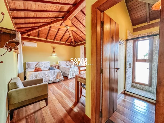 Imagem Luxuosa Casa com 5 Suítes na Ferradura, Búzios-RJ Piscina, Espaço Gourmet A poucos metros da praia 498m² de área