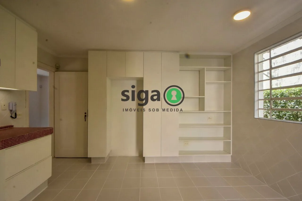 Imagem Casa Comercial para locação no Jardim Europa, com 250m², Sem Mobilia, várias salas