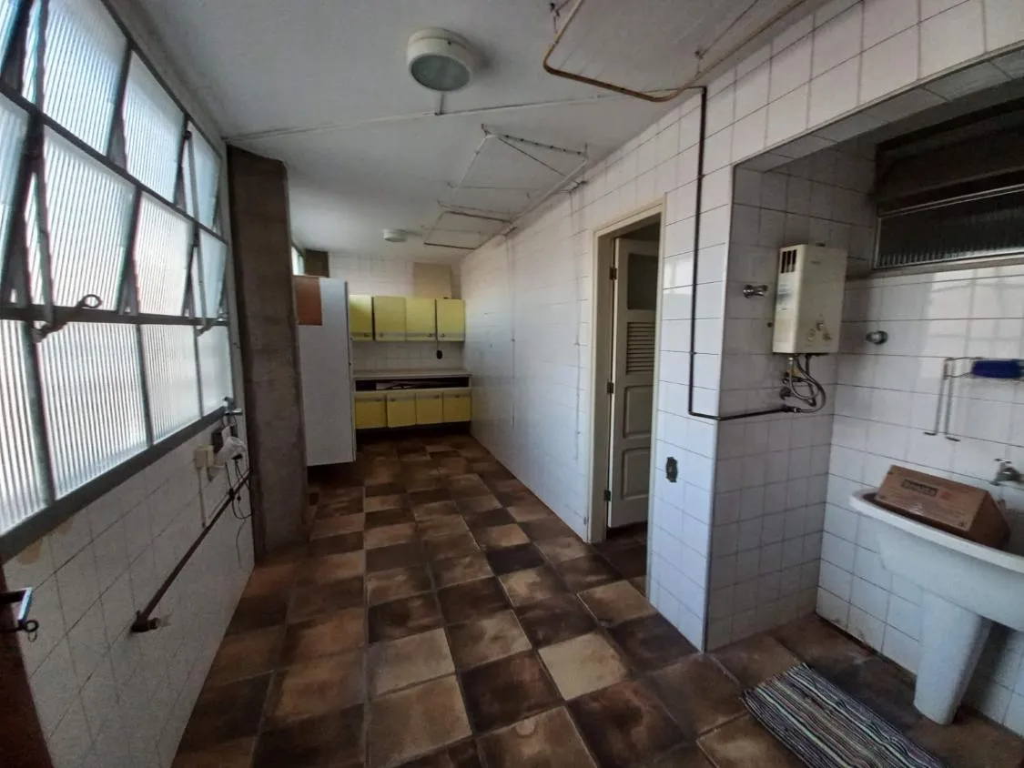 Imagem MODERNO E SOFISTICADO: Lindo apartamento com localização privilegiada no Cambuí, Campinas.