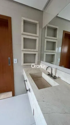 Imagem Casa à venda, 427 m² por R$ 2.990.000,00 - Condomínio Parque dos Cisnes - Goiânia/GO