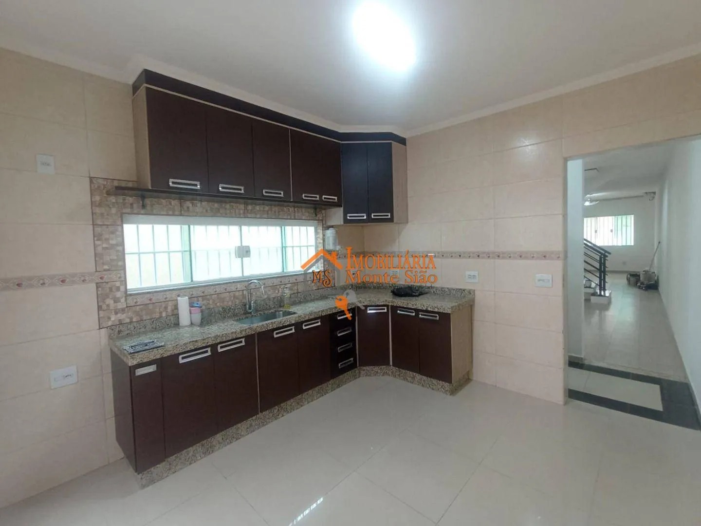 Imagem Sobrado com 3 dormitórios à venda, 150 m² por R$ 750.000,00 - Jardim Adriana - Guarulhos/SP