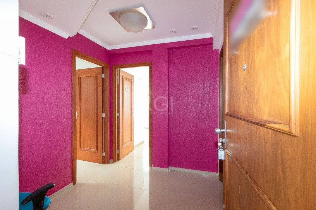 Imagem Conjunto/Sala para Venda - 42.6m², 0 dormitórios, 1 vaga - Praia de Belas