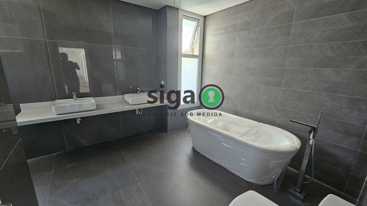 Imagem CASA DE CONDOMINIO COM 4 DORMITORIOS NO BROOKLIN