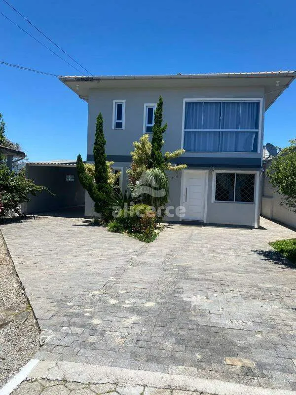 Imagem Casa à venda com 3 quartos 1 suíte, 174m² em Ponte do Imaruim Palhoça