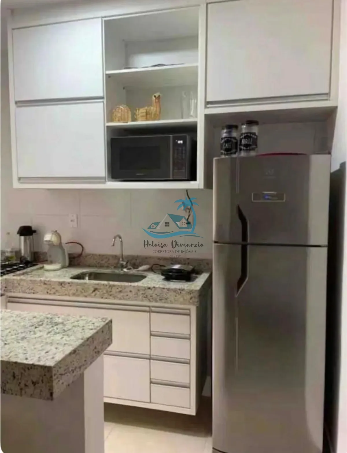 Imagem Apartamento mobiliado a venda na Praia Grande em Ubatuba.