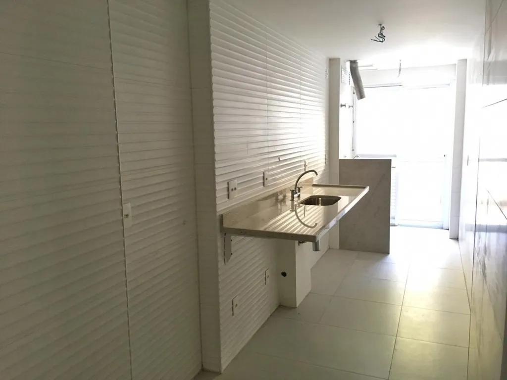 Imagem Apartamento a Venda no bairro Lagoa - Rio de Janeiro, RJ