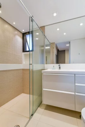 Imagem Apartamento à venda em São Paulo, Vila Nova Conceição, com 3 quartos, 244m2