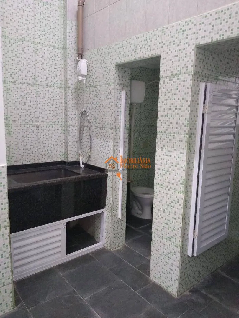 Imagem Sobrado à venda, 220 m² por R$ 950.000,00 - Sítios de Recreio Rober - Guarulhos/SP