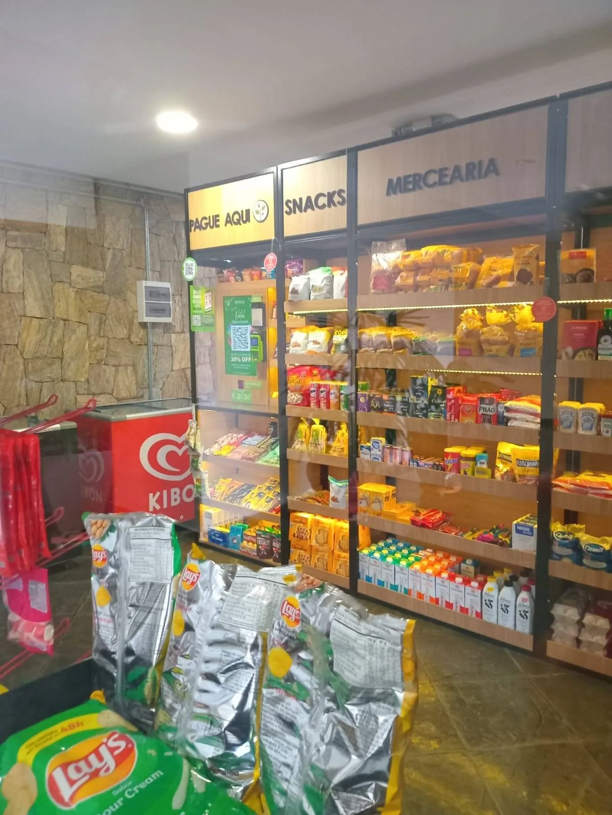 Imagem Apartamento Semi-Mobiliado com 3 Dormitórios no Tamboré - Lazer Completo