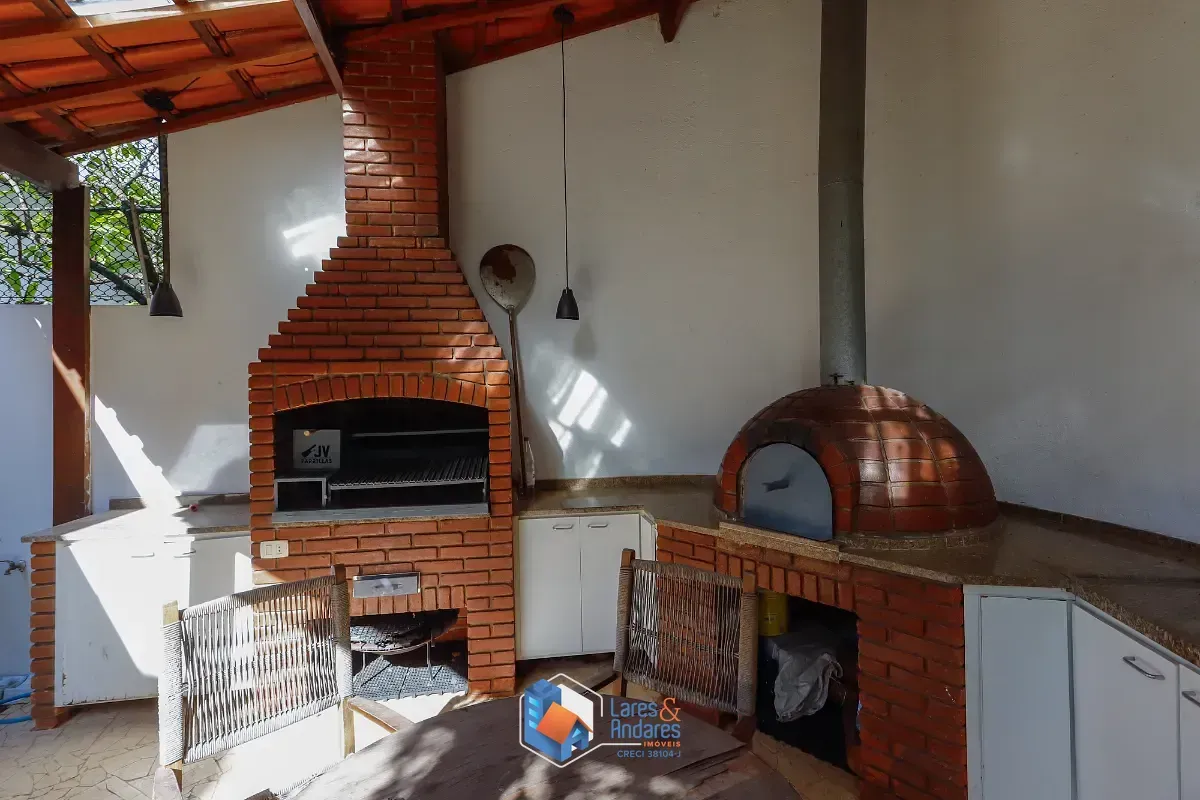 Imagem Casa para venda em Sumaré com 3 quartos, sendo 1 suíte, 359m²