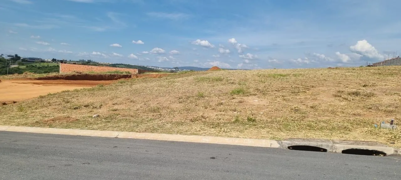Imagem Terreno À Venda Residencial UP com 1.000m² Próximo ao Condomínio Fazenda imperial