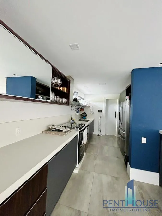 Imagem Casa em Condomínio para Venda em Balneário Camboriú, BARRA, 4 dormitórios, 2 suítes, 4 banheiros, 2 vagas