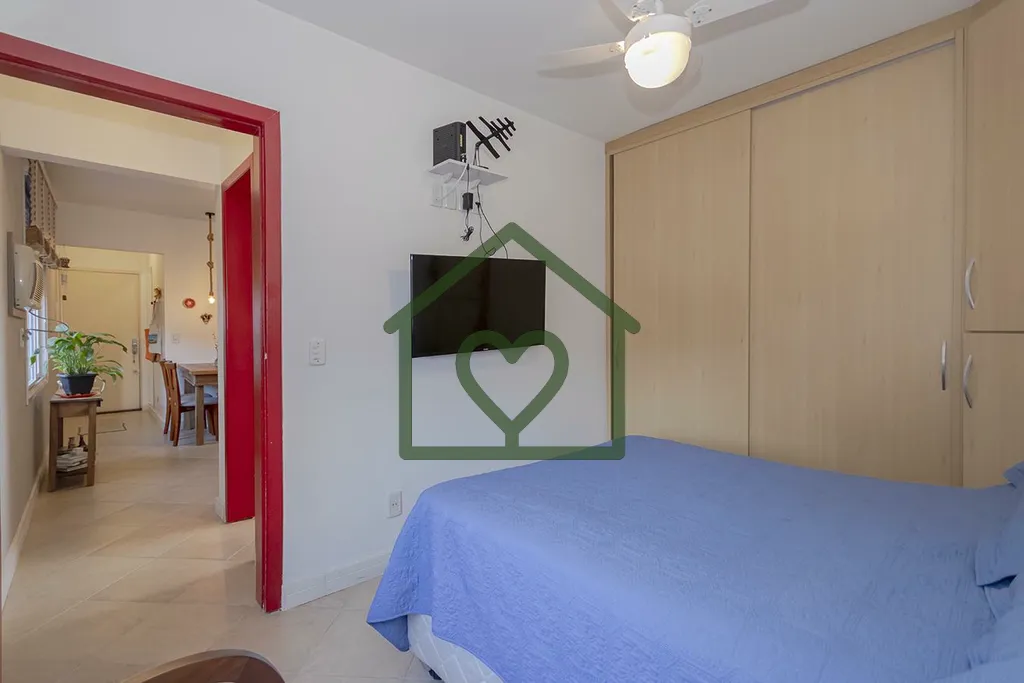 Imagem Bem-vindo! 
 
Se você busca um apartamento bem localizado, funcional e cheio de charme, este é daq...