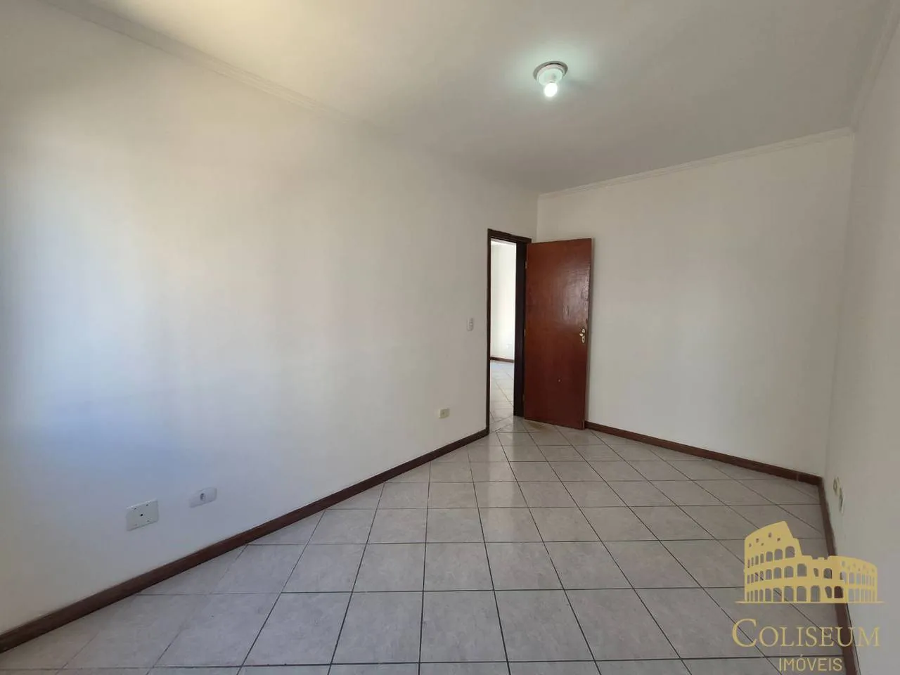 Imagem Apartamento com 2 dormitórios para alugar, 80 m² por R$ 2.600,00/mês - Tupi - Praia Grande/SP