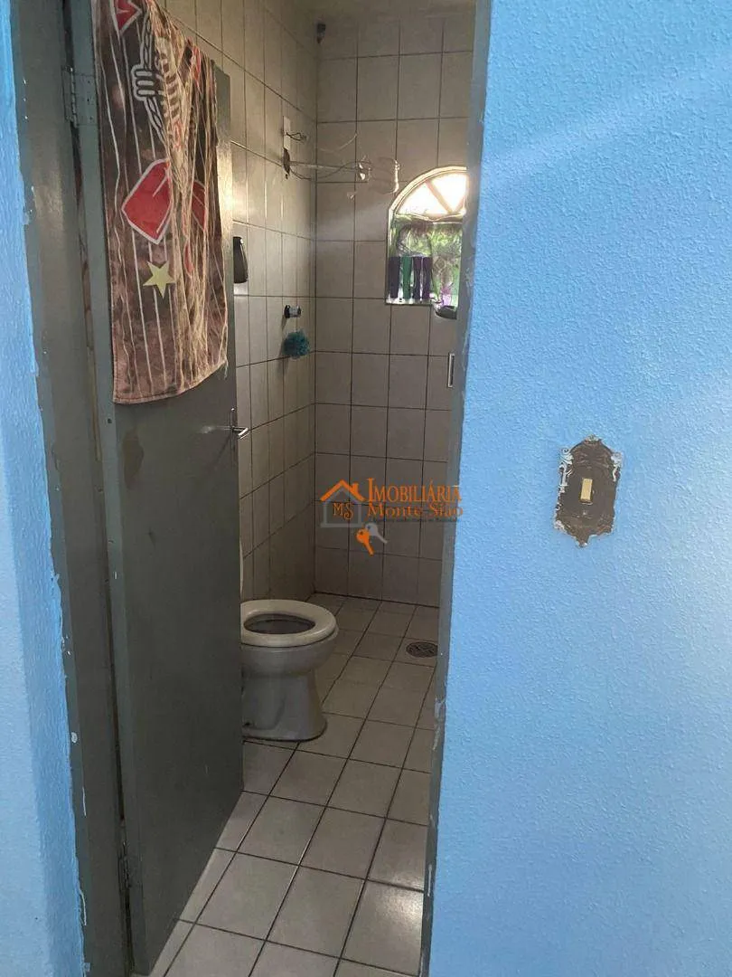 Imagem Casa com 2 dormitórios à venda, 160 m² por R$ 298.000,00 - Cidade Soberana - Guarulhos/SP