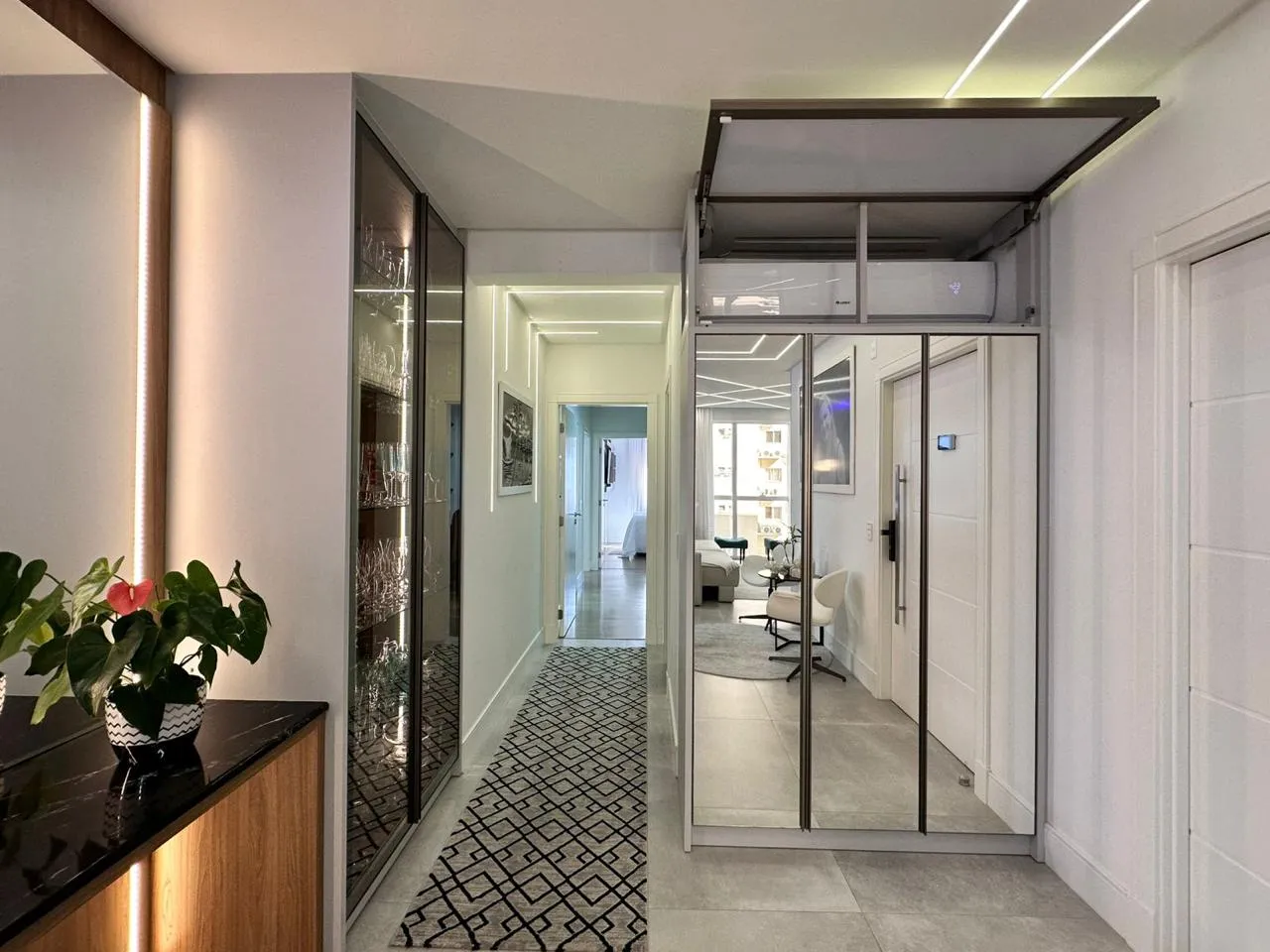 Imagem Apartamento à venda com 140m2 por R$ 2.600.000,00