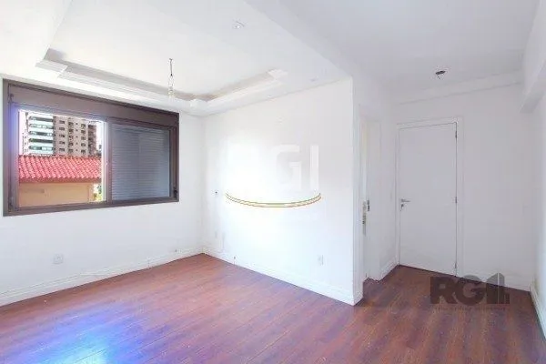 Imagem Vende-se apartamento 3 dorm com suíte e sacada 2 vagas cobertas - 126m² - Mont'Serrat