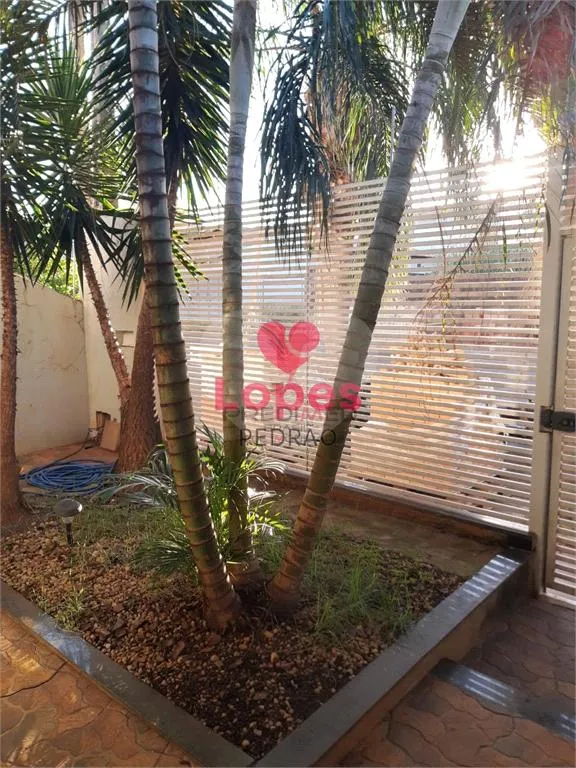 Imagem Casa de 3 quartos, 223m² no bairro Vila Antonieta I, em Lençóis Paulista