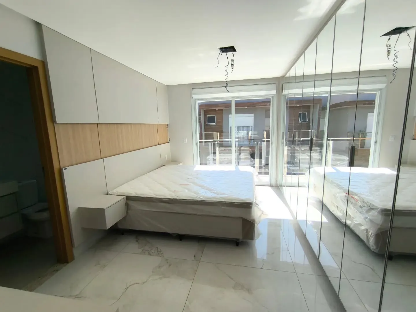 Imagem Sobrado 4 Suites 191 MÂ² Em Condominio Com Personalizacao E Planejados