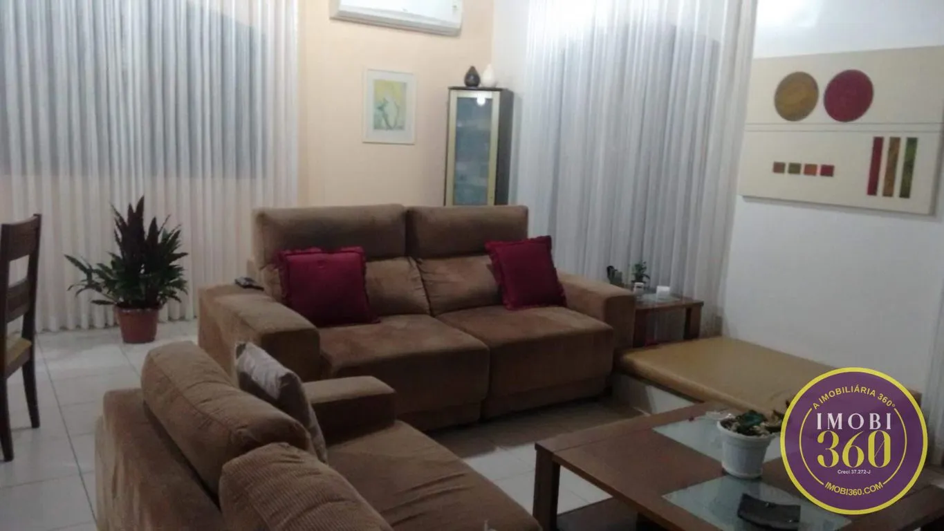 Imagem Casa à Venda em Parque Residencial Itapeti, Mogi das Cruzes - SP