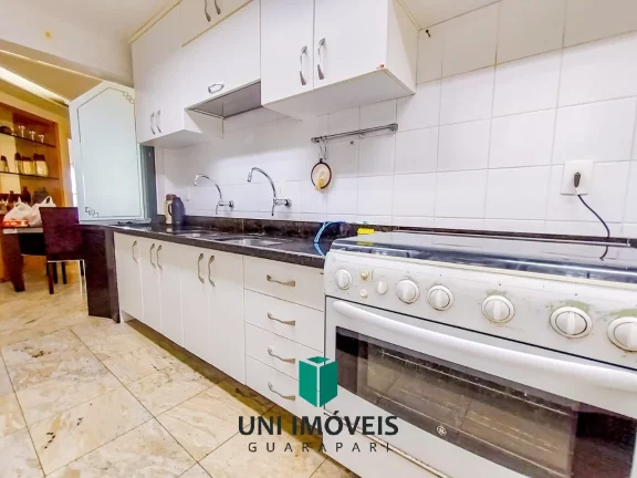 Imagem Apartamento à beira-mar em Guarapari, 4 quartos, 2 suítes, varanda ampla e 144m² de conforto