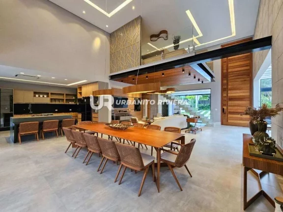 Imagem Casa de Alto Padrão Mobiliada à Venda na Riviera de São Lourenço 5 Suítes, Lazer Completo
